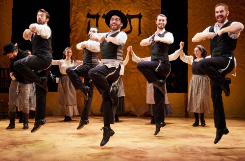 Fiddler-on-the-Roof-in-Yiddish-feature Fiddler-on-the-Roof-in-Yiddish-feature